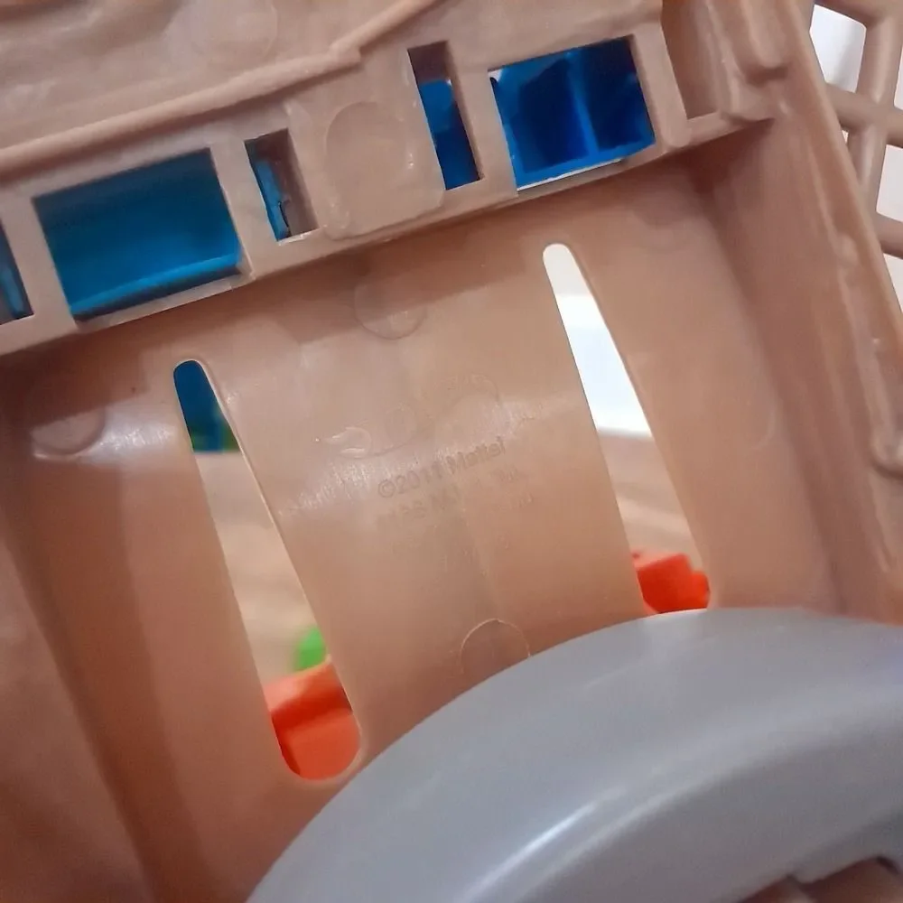 Hot Wheels Race Rally Water Park Playset bathtub bath toy track set W3413 2011